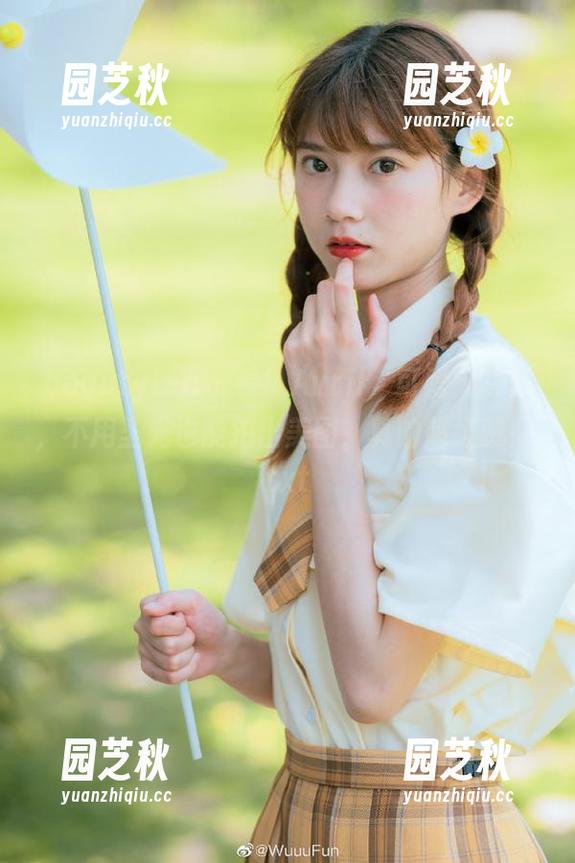 beautyleg - 看！Avril“可爱”写真，不用圣光也能拍出美图，真的超级赞！.txt