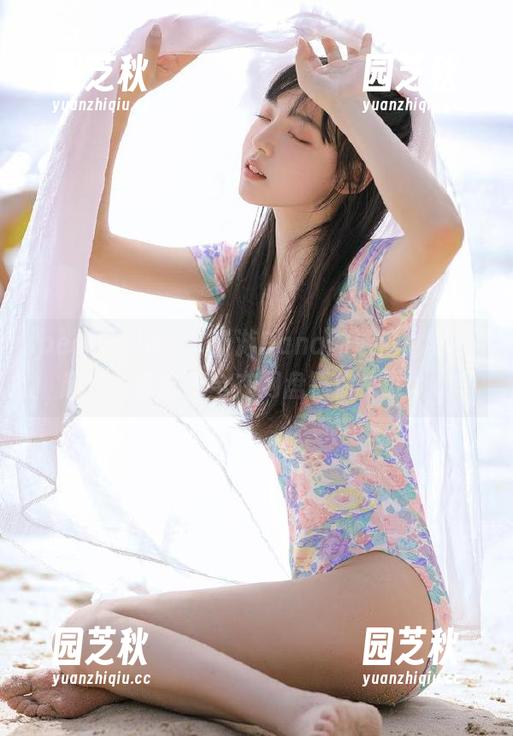 beautyleg - 畅游Dana的泳池世界，超赞写真合集全在网盘等你来取.txt