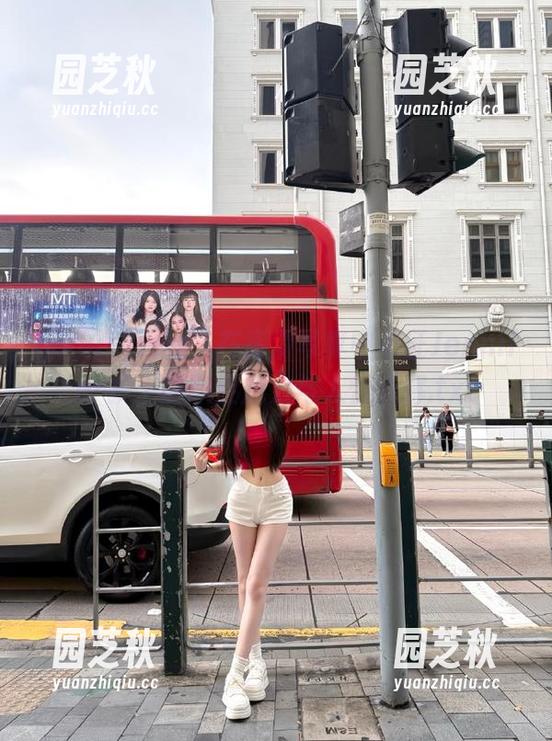 beautyleg - 在高清写真中见证Jennifer护士的职业魅力与人性光辉.txt