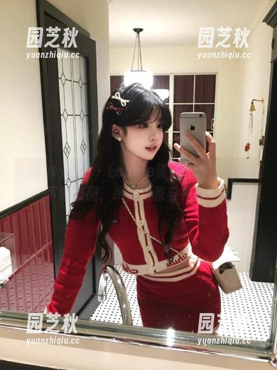 beautyleg - Leonie镂空写真：无圣光下的美图，尽显优雅与神秘.txt