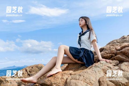 pans - 下载宁宁制服写真集，感受她甜美的青春气息，尽在此片之中！.txt