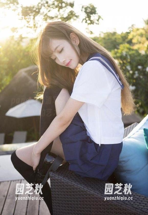 pans - 高清写真中的婚纱幻想，美惠子的艺术表达大揭秘.txt