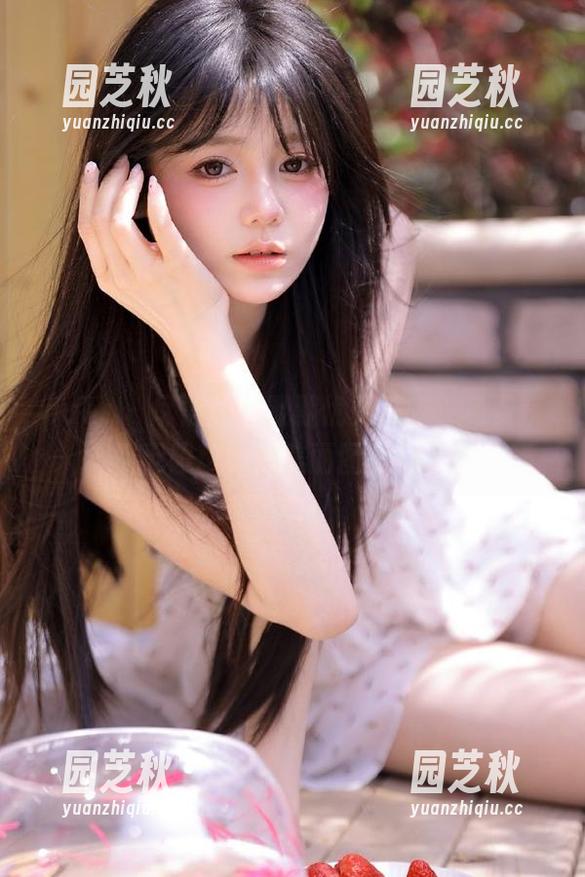 pans - 尽情欣赏默默优雅美腿，免费获取无限珍藏的美丽图片！.txt