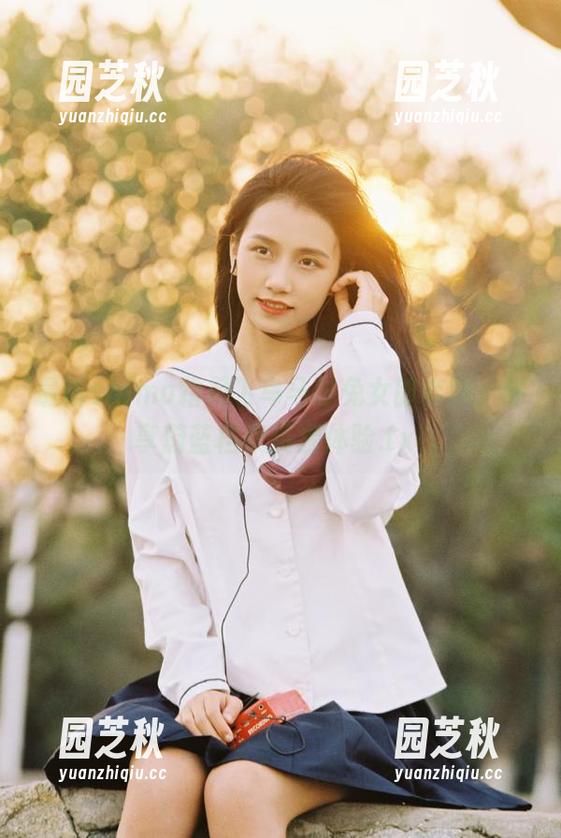 最新shimo霜月飞鸟马时兔女郎套图，独享蔚蓝档案资源体验.txt