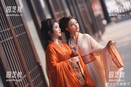 聆听七七娜娜子丝袜写真中蕴藏的美丽，原图资源分享.txt