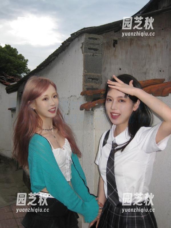 微密圈 - 不爱笑的赛琳泳装写真合集全新上线，尽在在线平台一次看个够.txt