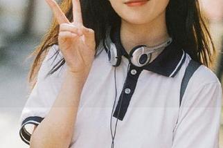 丽柜 – 探索佳怡双人写真集的魅力，一起分享美丽的视觉盛宴.txt