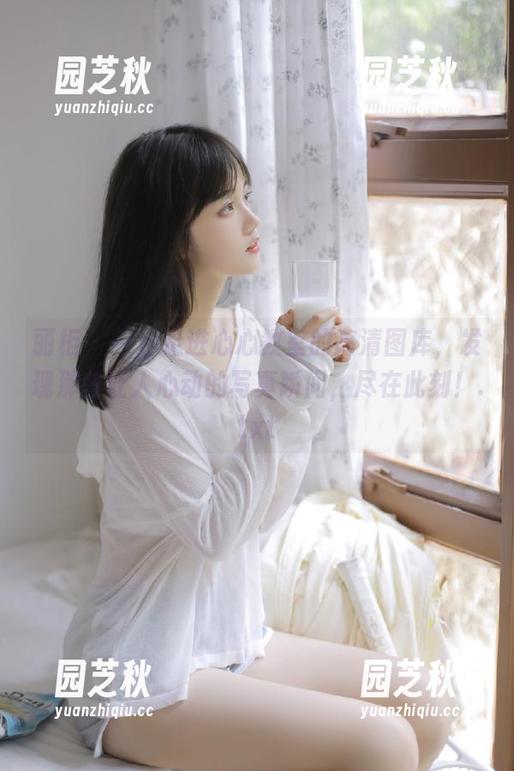 丽柜 - 一起走进心心教室的高清图库，发现那些让人心动的写真瞬间，尽在此刻！.txt