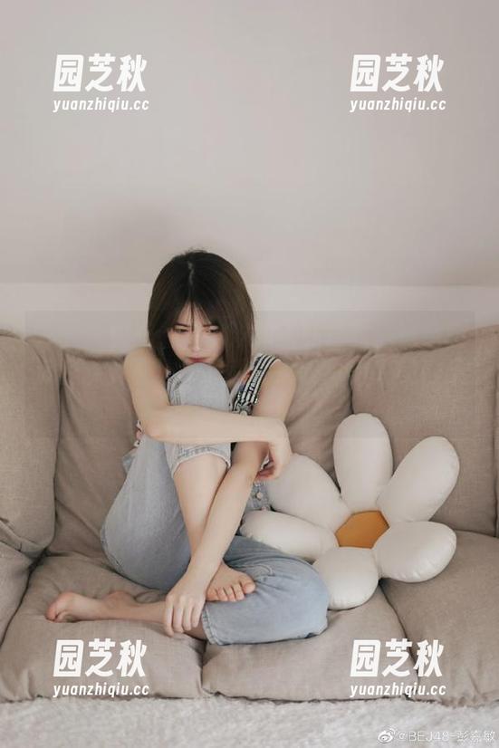 丽柜 - 快来看看汐汐的玉脂青甜！这组图库资源真是让人忍不住感叹生活太美好了！.txt