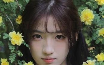 丽柜 – 韩雪的冬日私房写真合集：圣诞魅力无处不在.txt
