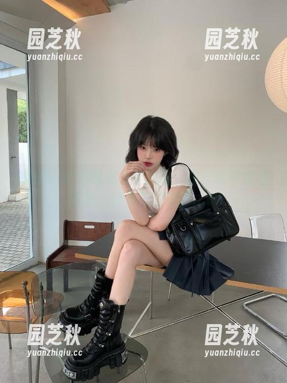 丽柜 - 黄芬甜心免费套图：在自嘲中绽放甜美，快来领取吧！.txt