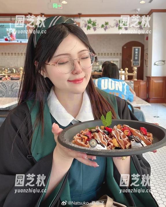 你夏夏绑带特工图集揭秘：性感美学的精致合集大赏.txt