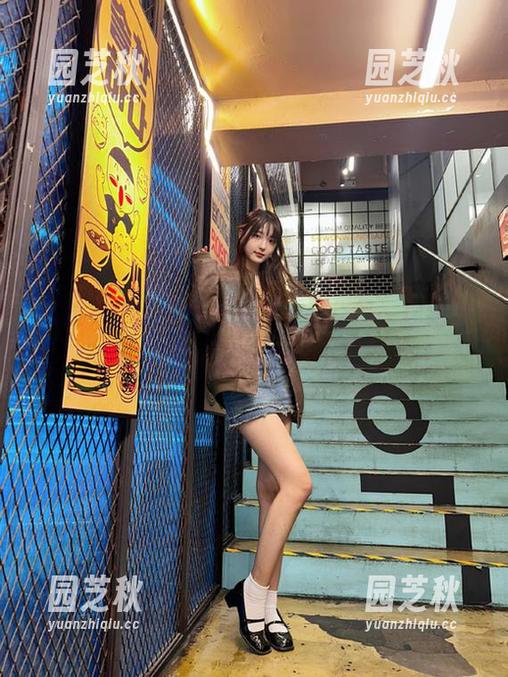克拉女神 - 关于宋黛的夏日作品，你绝对想不到这些资源背后的小秘密.txt