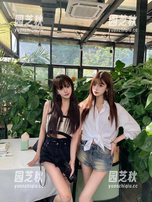 克拉女神 - 一起享受王睿的夏天吧，高清原图写真尽情欣赏.txt