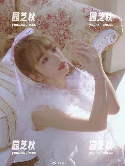 克拉女神 - 赵雨静短裙写真免费上线，美图带你领略她的独特风格！.txt