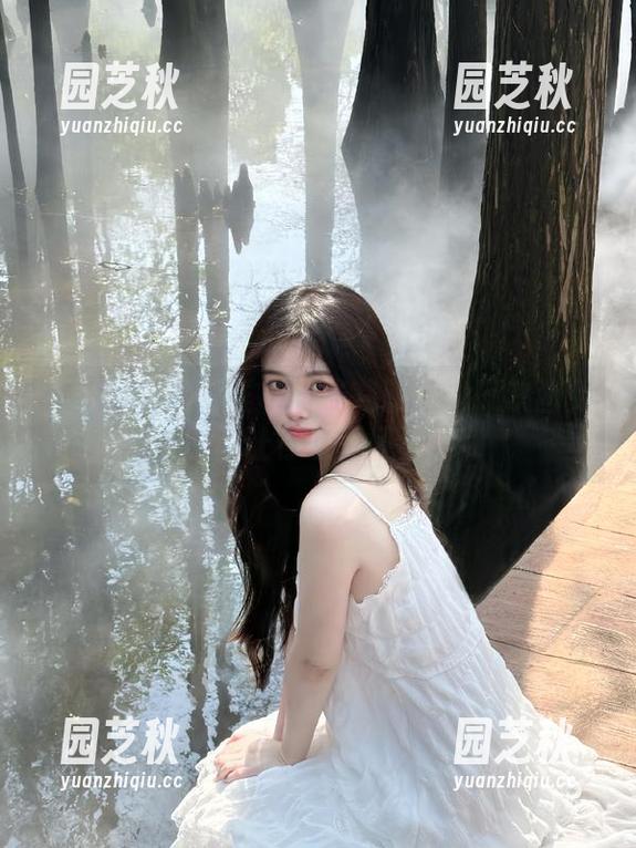 不可思议的师匠和艾米莉亚：兔玩映画免费原图让你乐开怀！.txt