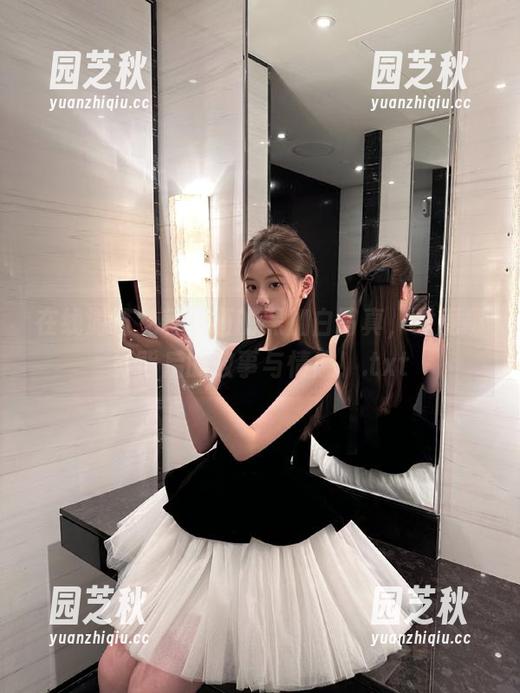 在线游览兔玩映画的黑加白写真，发现摄影背后的故事与情感！.txt