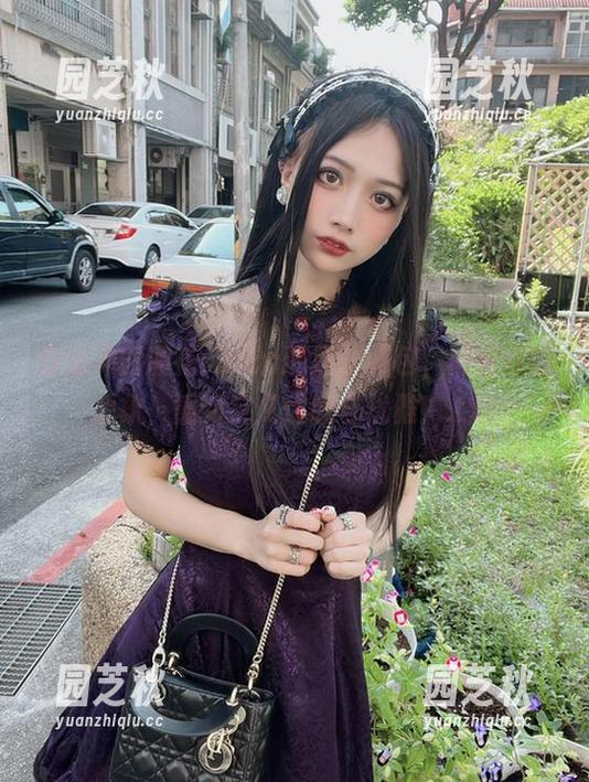观看冲田凛花rinka的黑丝图包，颠覆你的想象，重新定义性感与优雅！.txt