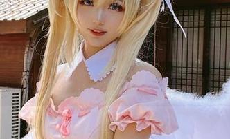 刺青Poi带来全新视角，海因里希新春写真原图中的细腻瞬间.txt