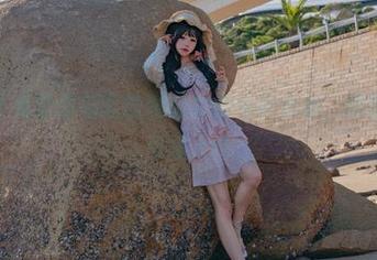 咬人小小兔带你领略瑜伽魅力的写真合集，尽显优雅与可爱.txt