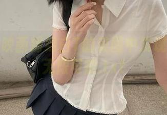 在喵糖映画绵绵白T的美图中发现私拍的无限可能.txt