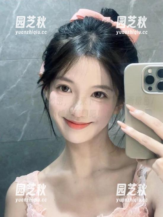 解锁青春的秘密，快来下载喵糖映画粉色JK小姐姐美图吧！.txt