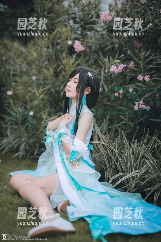 嗲囡囡 - 冯木木与修女的定制写真艺术之旅，感悟信仰与视觉的结合.txt