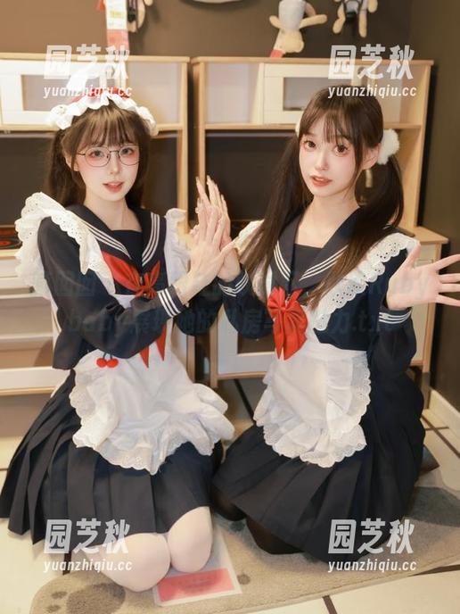 嗲囡囡 - 在高跟鞋的映衬下，欣欣Rubybaby展现她的私房写真魅力.txt