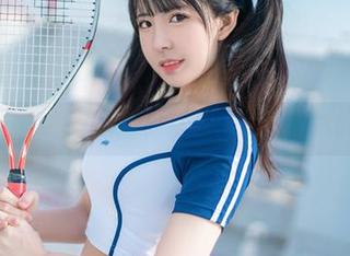 捕捉瞬间：嗷呜虎虎与紫色兔兔的摄影艺术写真图册.txt