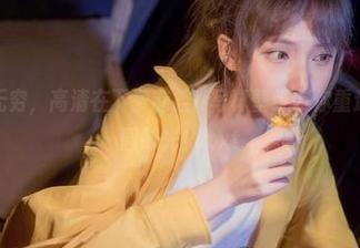 校服魅力无穷，高清在下萝莉控ii写真壁纸带你重返无忧的校园时光！.txt