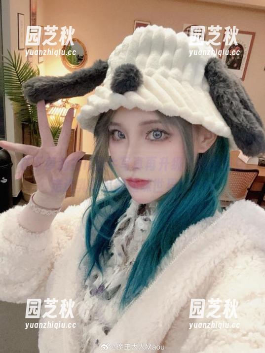 在下萝莉控ii奶牛写真再升级，原图带你走进乳制品的趣味世界！.txt