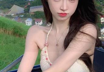 头条女神 – 来一场王竹的泳池图册之旅，免费浏览，心动不如行动！.txt