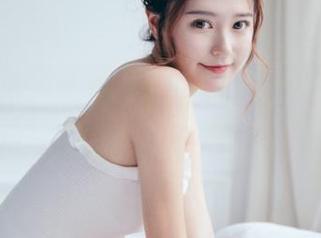 头条女神 – 感受力量与美的结合，高萌萌运动写真原图系列震撼来袭.txt