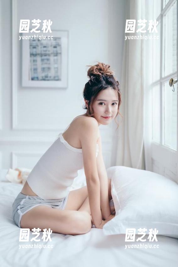 头条女神 - 感受力量与美的结合，高萌萌运动写真原图系列震撼来袭.txt