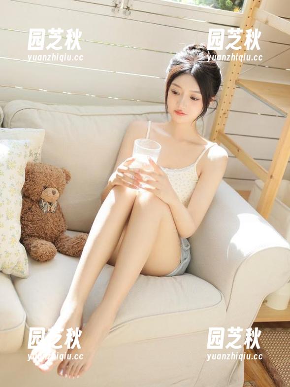 微密圈 - 奶雯黑色比基尼图集，让你在福利的海洋中遨游，尽享夏日风情！.txt
