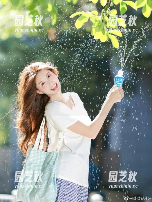 姜仁卿(강인경)全屏高清图包，带你体验每一幅作品背后的故事与情感.txt