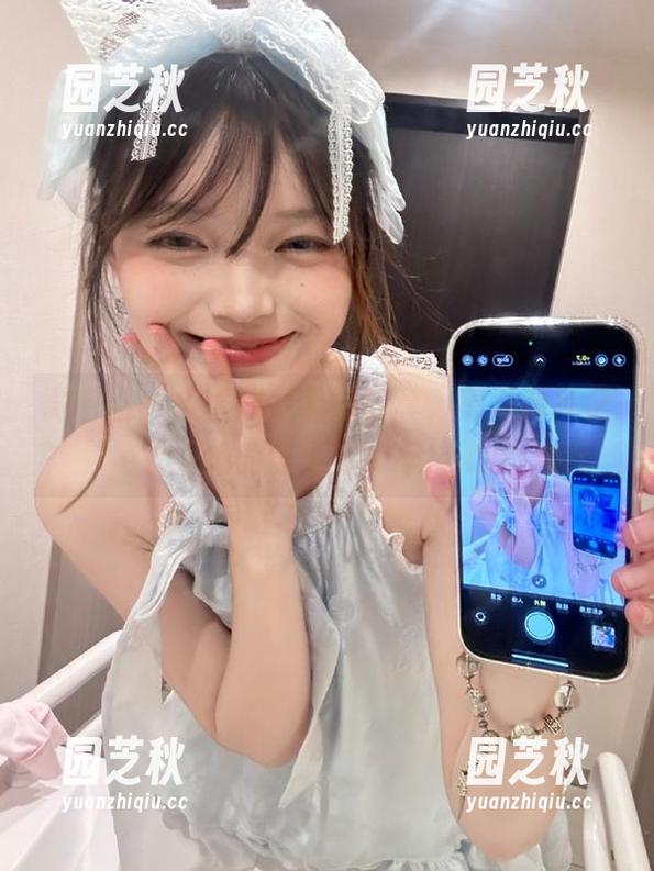 微密圈 - 宋昱欣水手服写真，高清图库记录下她的青春与梦想！.txt