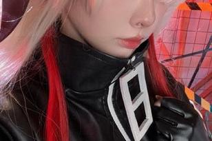 宫本樱动人红裙写真集精选：献给爱美的你，触碰心灵的瞬间.txt