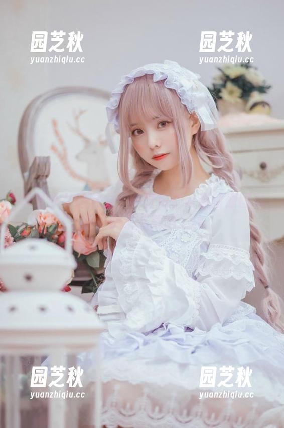 棕发少女的魅力：小野妹子w最新原图资源，快来下载吧.txt