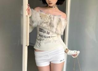 尤果网 – 叶希剧情写真在线分享，原图带你走进她的艺术世界与幻想.txt
