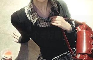 尤果网 – 下载谭晓彤的高清夏日写真，记录每一个美好瞬间.txt