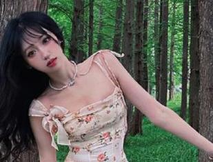 尤物馆 – 小尤奈双人写真网盘发售，超值视觉合集等你来欣赏.txt