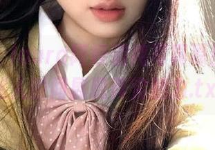 尤蜜荟 – laura阿姣清纯写真原图，精选迷人瞬间展现真实魅力.txt
