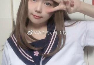 以巧克力小圆面包为主题的入职培训写真：精美作品与图片合辑.txt