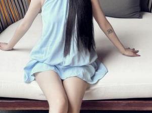 御女郎 – 雪千寻私拍肉丝合集，绝美写真尽在这里，快来欣赏她的风采.txt