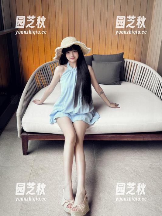 御女郎 - 雪千寻私拍肉丝合集，绝美写真尽在这里，快来欣赏她的风采.txt