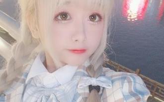 私拍图集：日奈娇化身原神娜维娅，带你领略奇幻世界的无限魅力与精彩。.txt