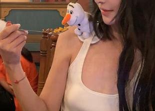 星颜社 – 李若汐ci旗袍写真精选，优雅穿越中西文化的美丽邂逅.txt