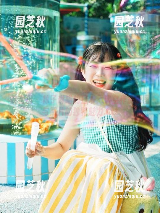 微密圈 - 林子琳喵的日常：镂空作品原图与照片的独特魅力.txt