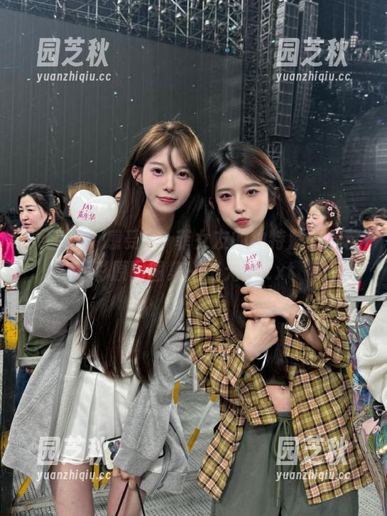 果团网 - 感受龚玥菲女友的独特魅力，精彩原图图集一览无遗.txt